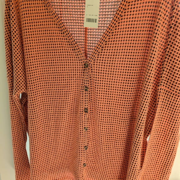 Urban Outfitters Pink Button-Up Top - Picture 2 of 5